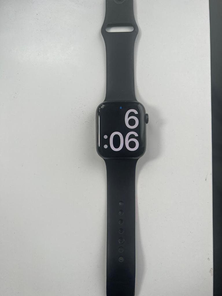 Apple Watch Series 5. Wifi \u0026 Cellular | in Cardiff City Centre, Cardiff |  Gumtree